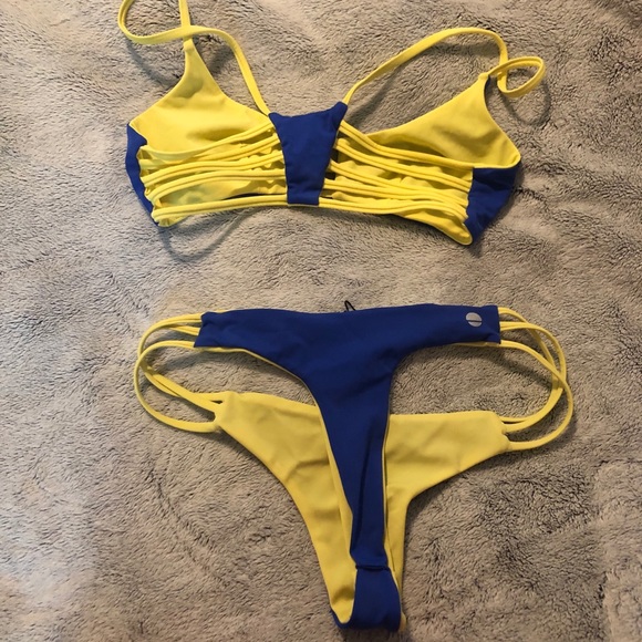 SOLE EAST SWIM BLUE & YELLOW REVERSIBLE BIKINI - Picture 6 of 8